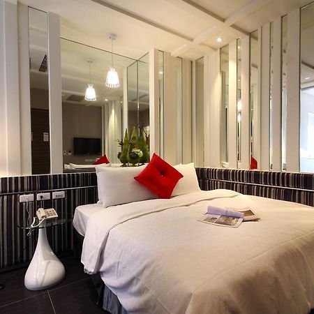 Leesing Hotel Kaohsiung Exteriör bild