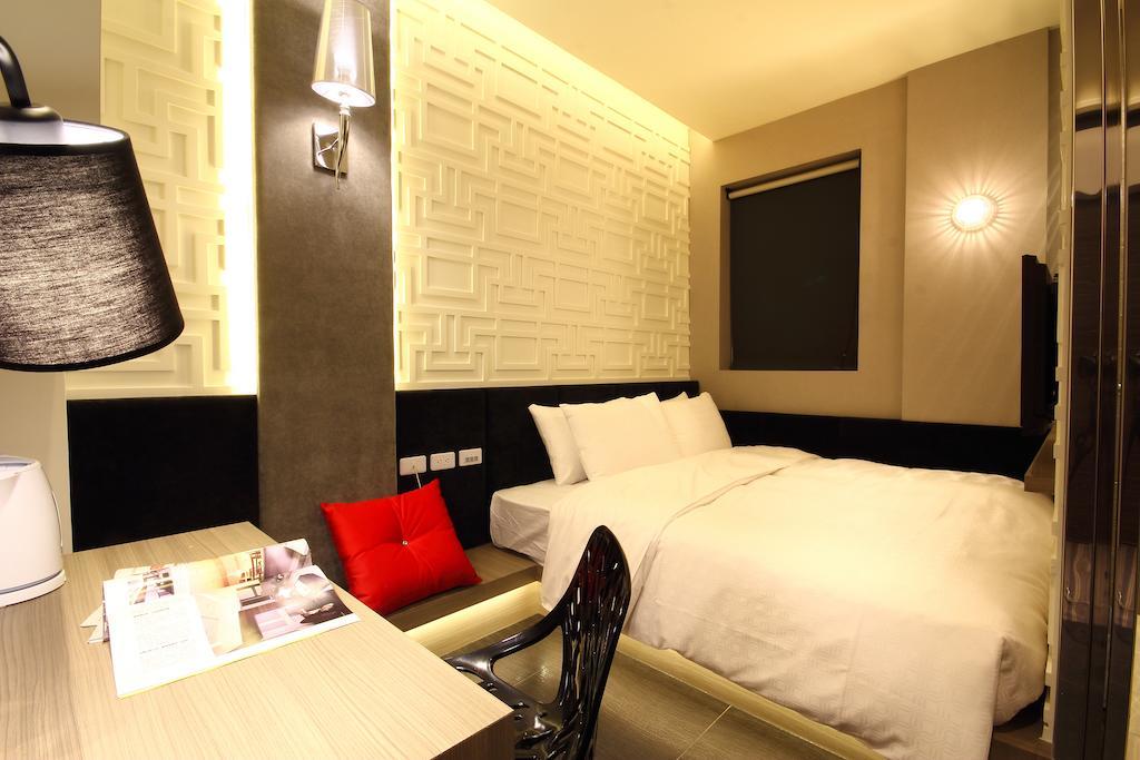 Leesing Hotel Kaohsiung Exteriör bild